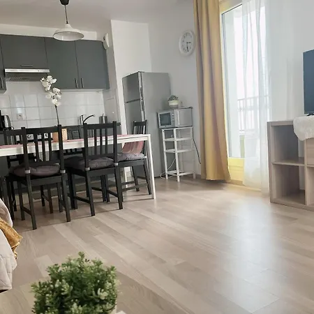 Apartment Charme Contemporain Et Balcon Verdoyant A Bois-Colombes