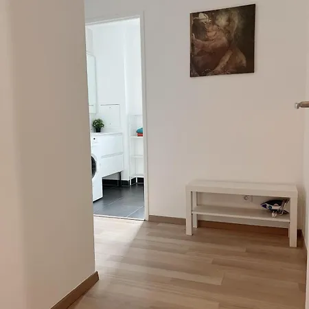 Apartment Charme Contemporain Et Balcon Verdoyant A